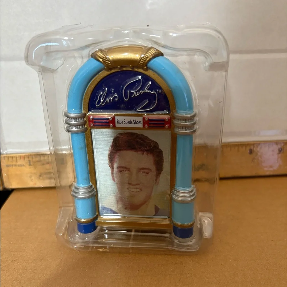 Elvis Presley 